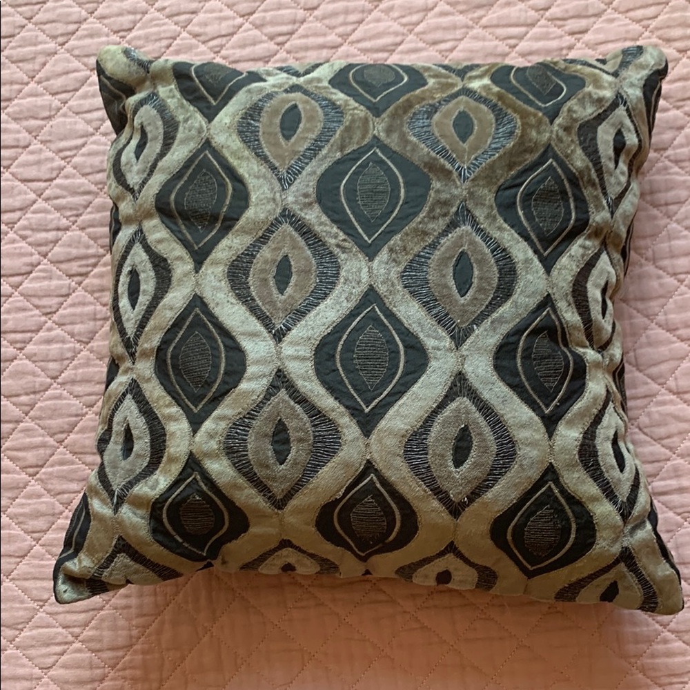 PIER 1 - Elegant Gray, Violet Decorative Pillow – 14" x 14"